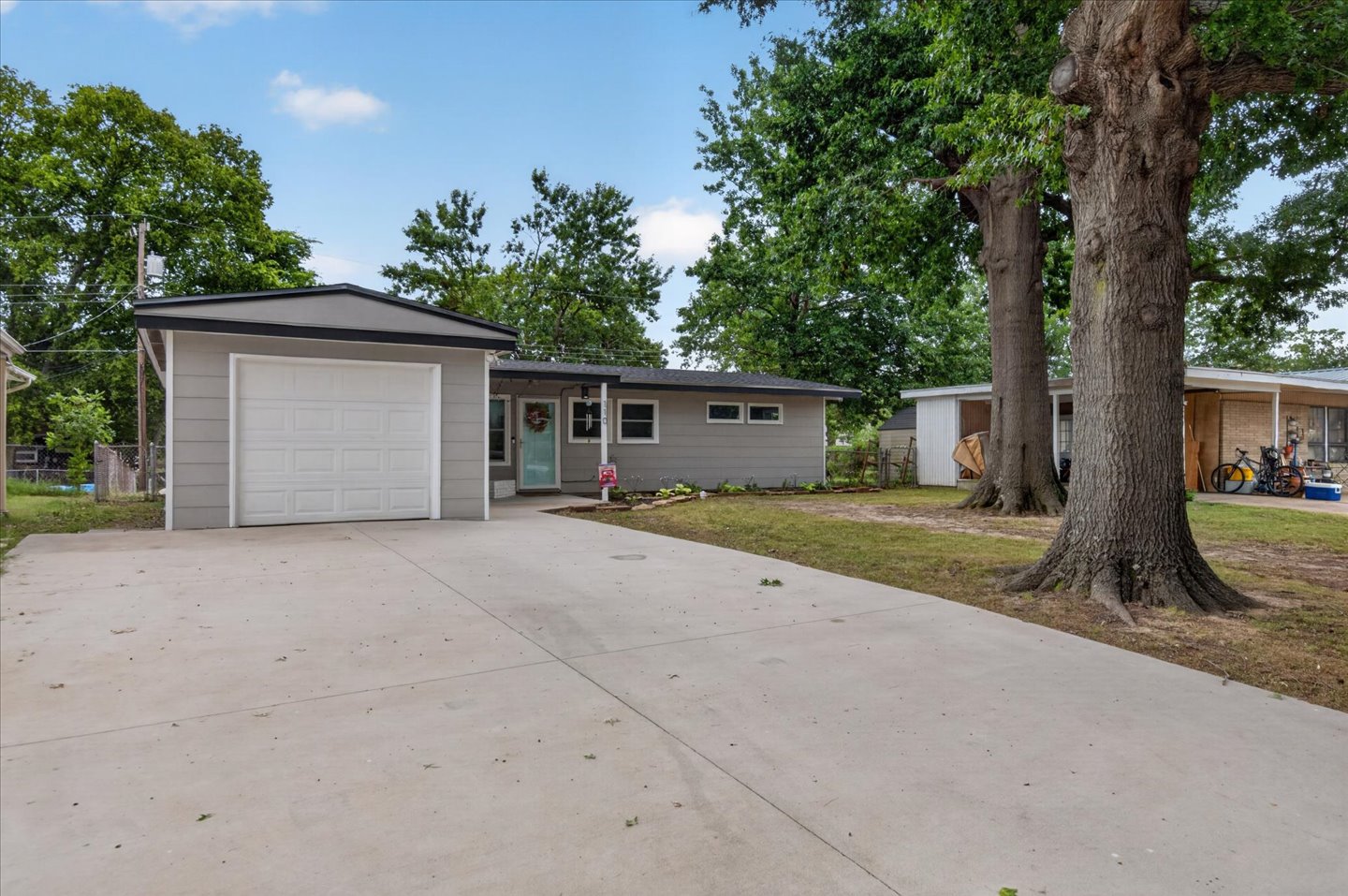 110 Mulberry Lane Property Photo 4