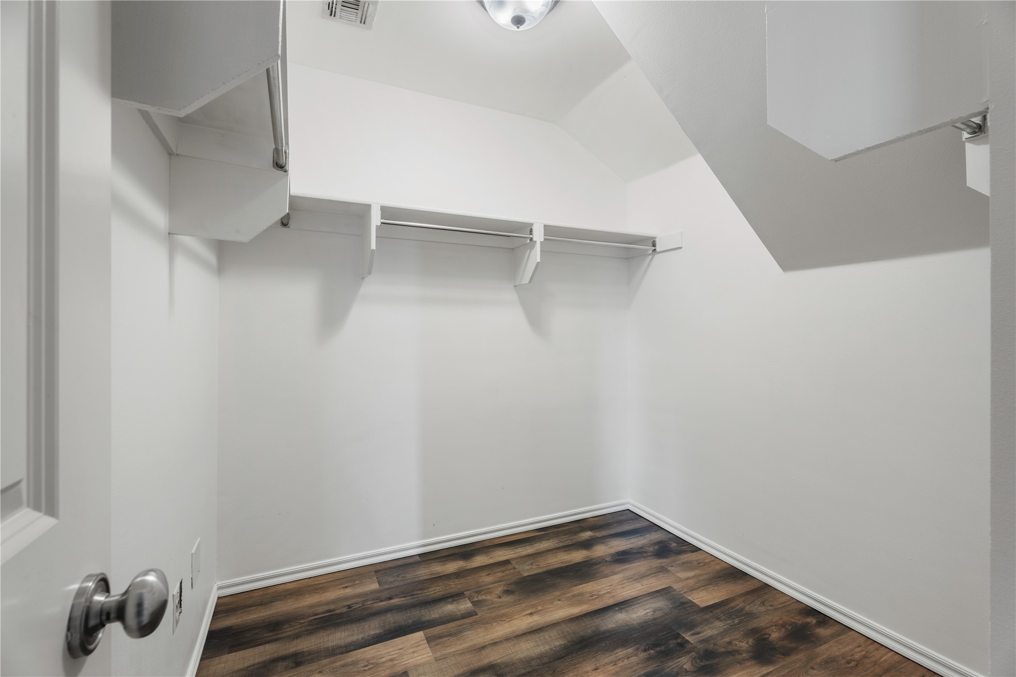 3002 Talbot Circle Property Photo 25
