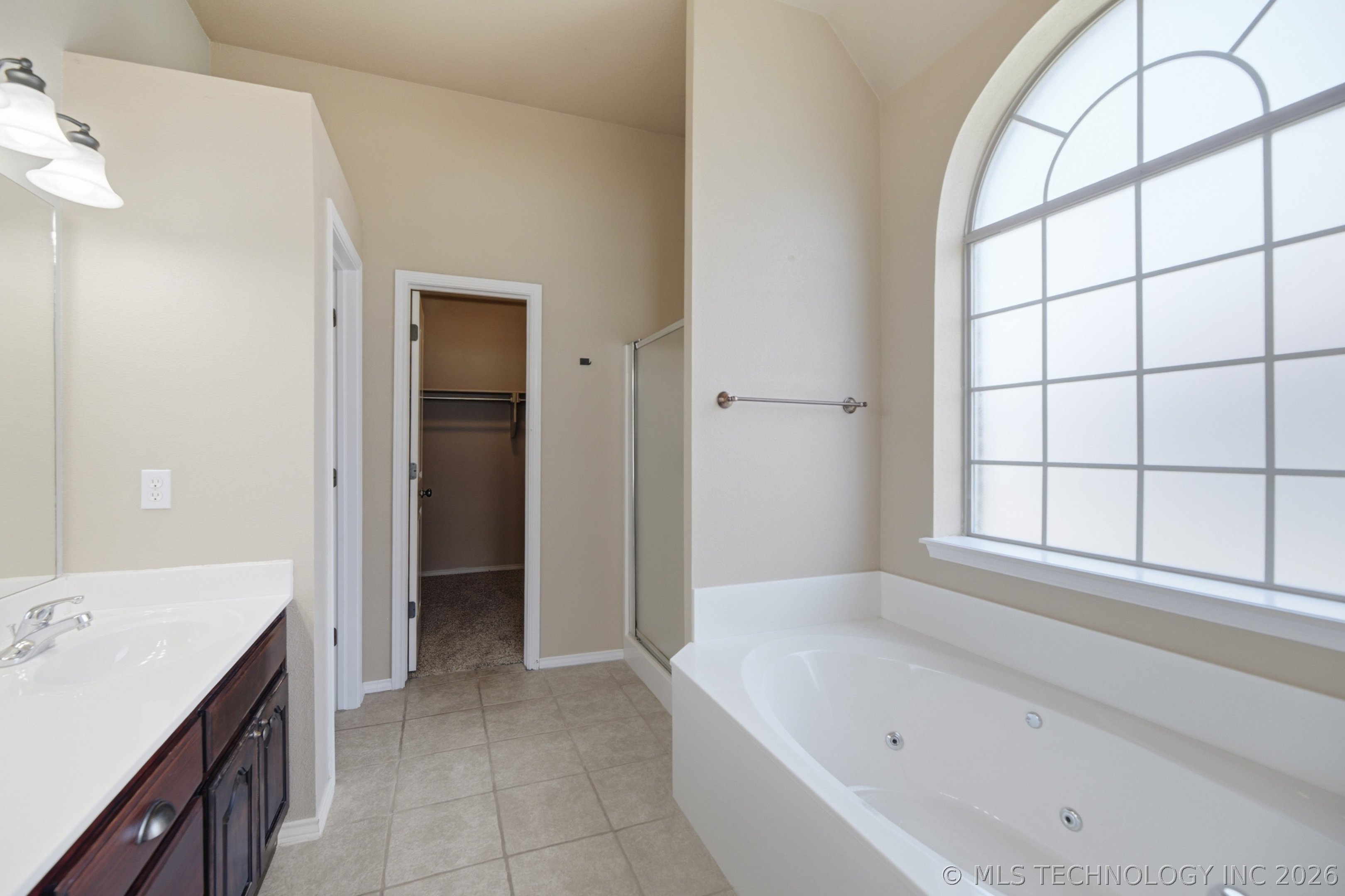 1225 E Canton Street Property Photo 18