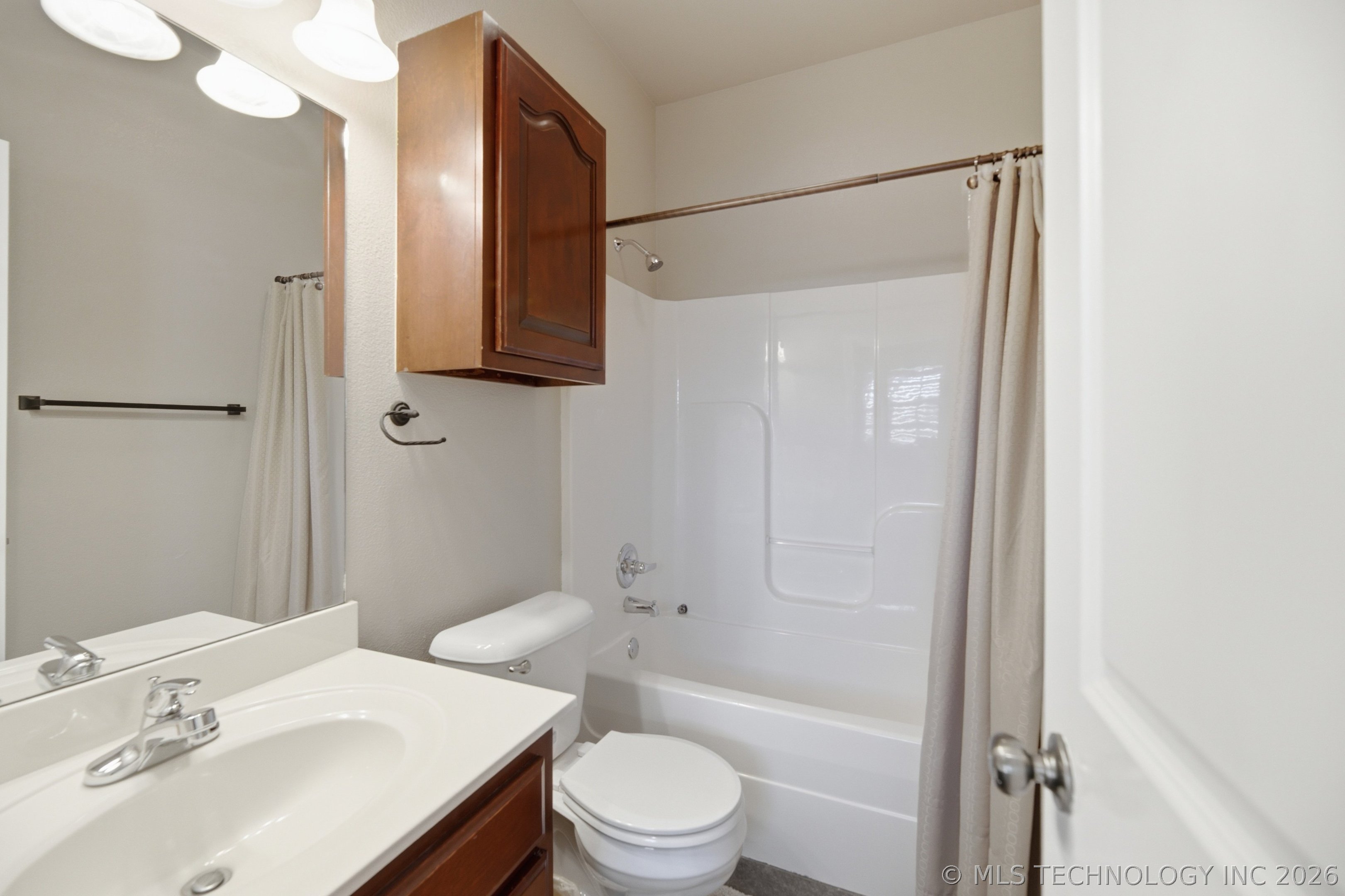 1225 E Canton Street Property Photo 19