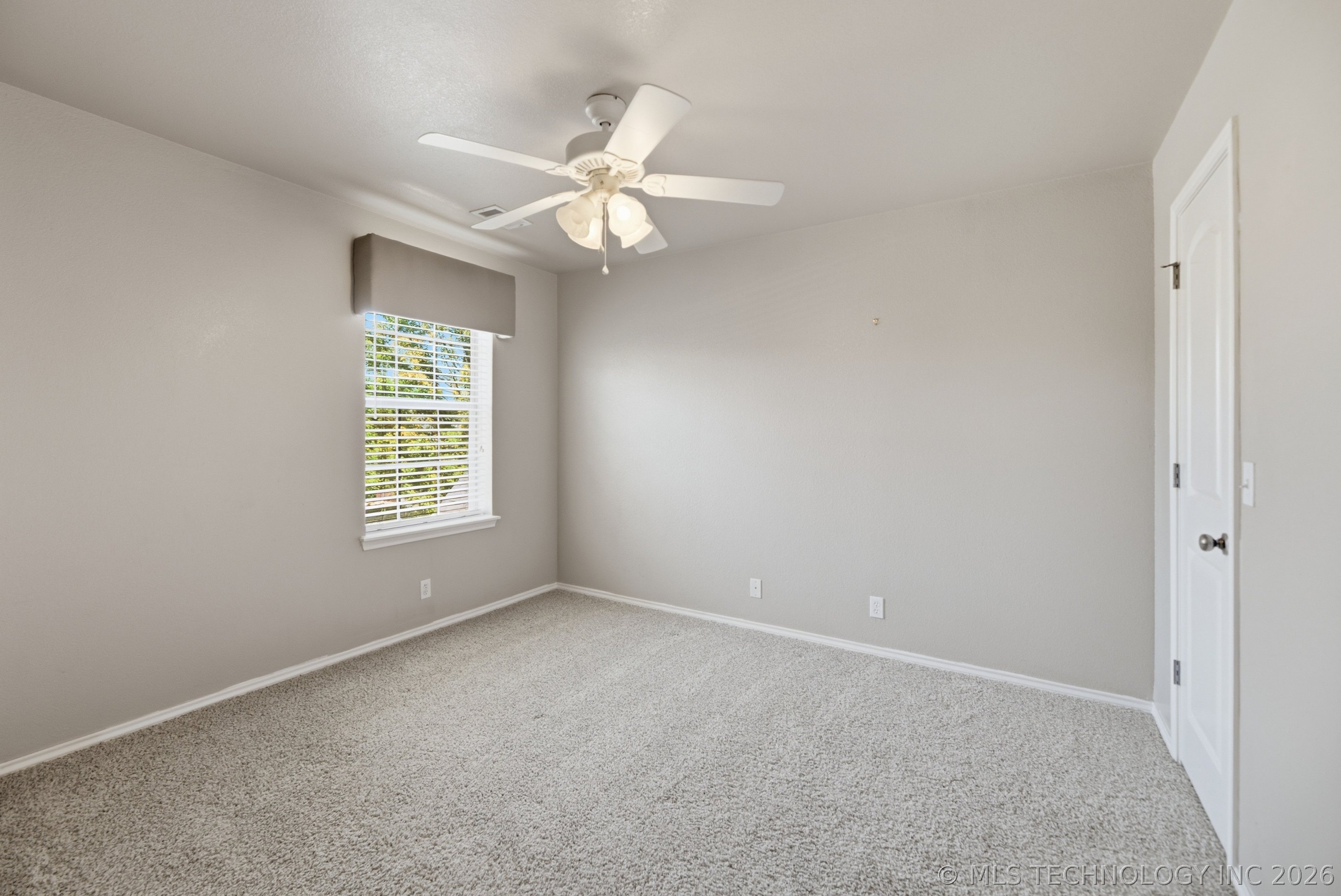 1225 E Canton Street Property Photo 26
