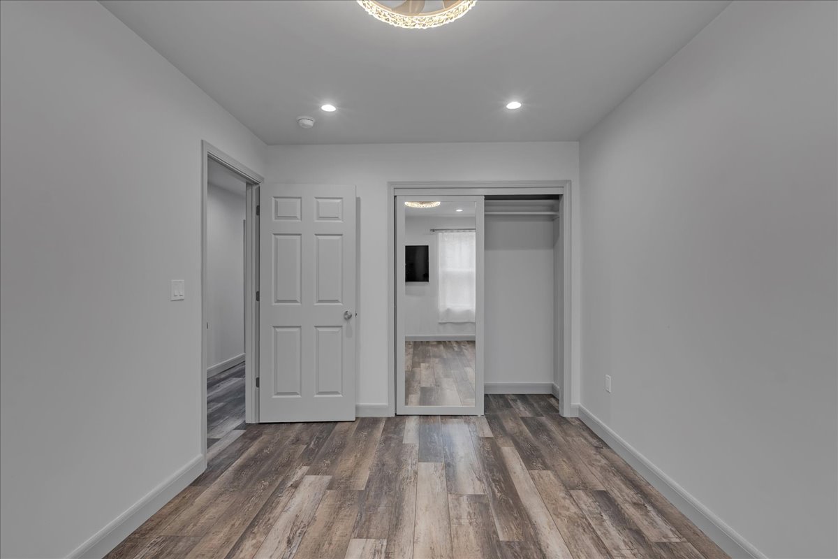 662 Se 4439 Loop Property Photo 54