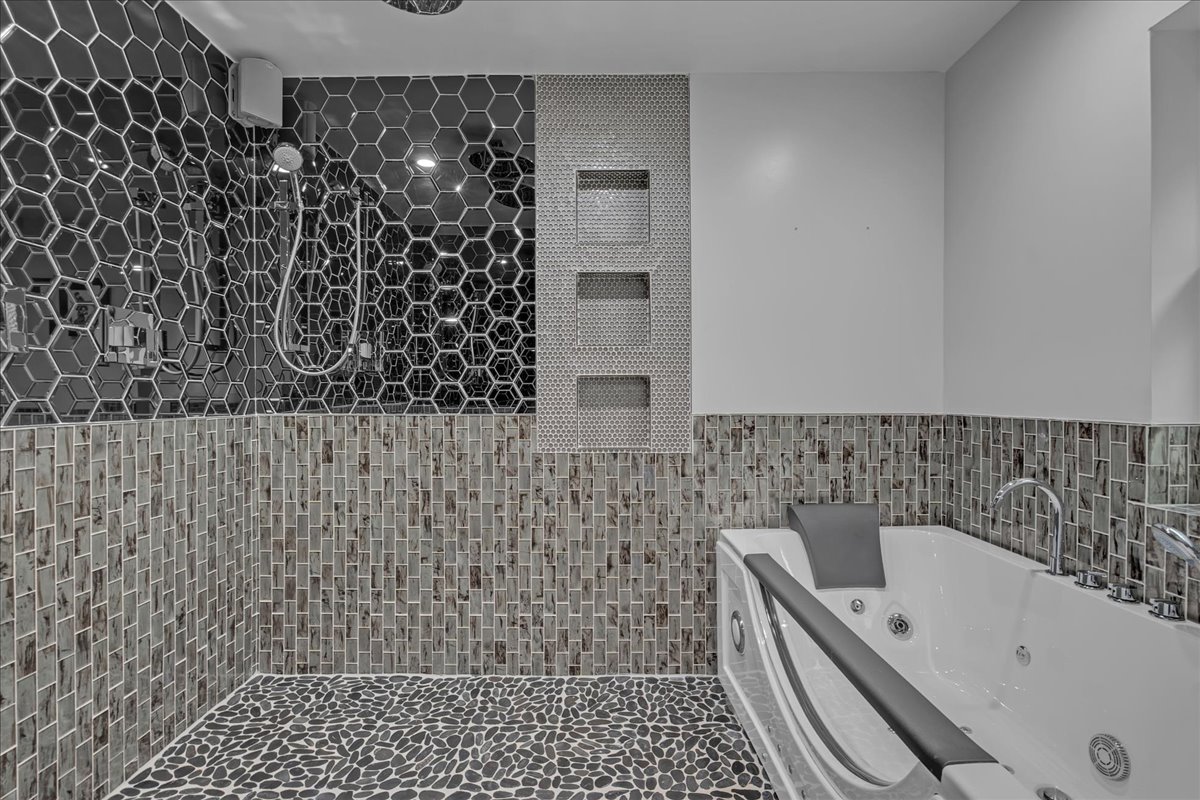 662 Se 4439 Loop Property Photo 56