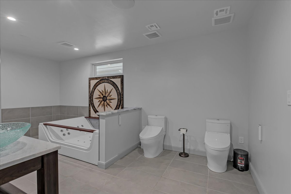 662 Se 4439 Loop Property Photo 71