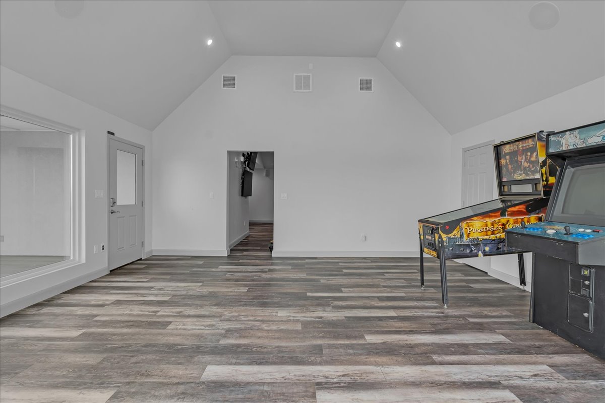 662 Se 4439 Loop Property Photo 79