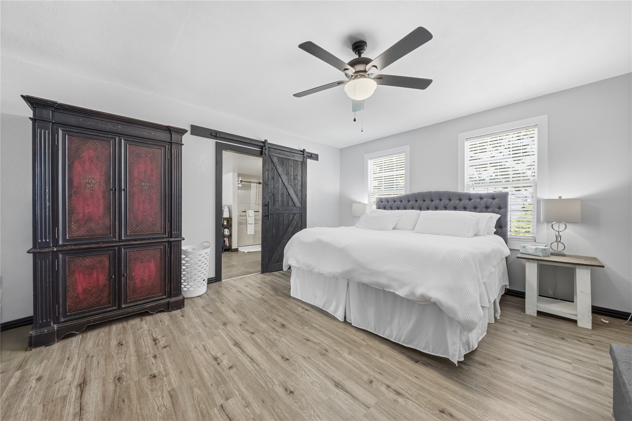 519 W Forrest Avenue Property Photo 15