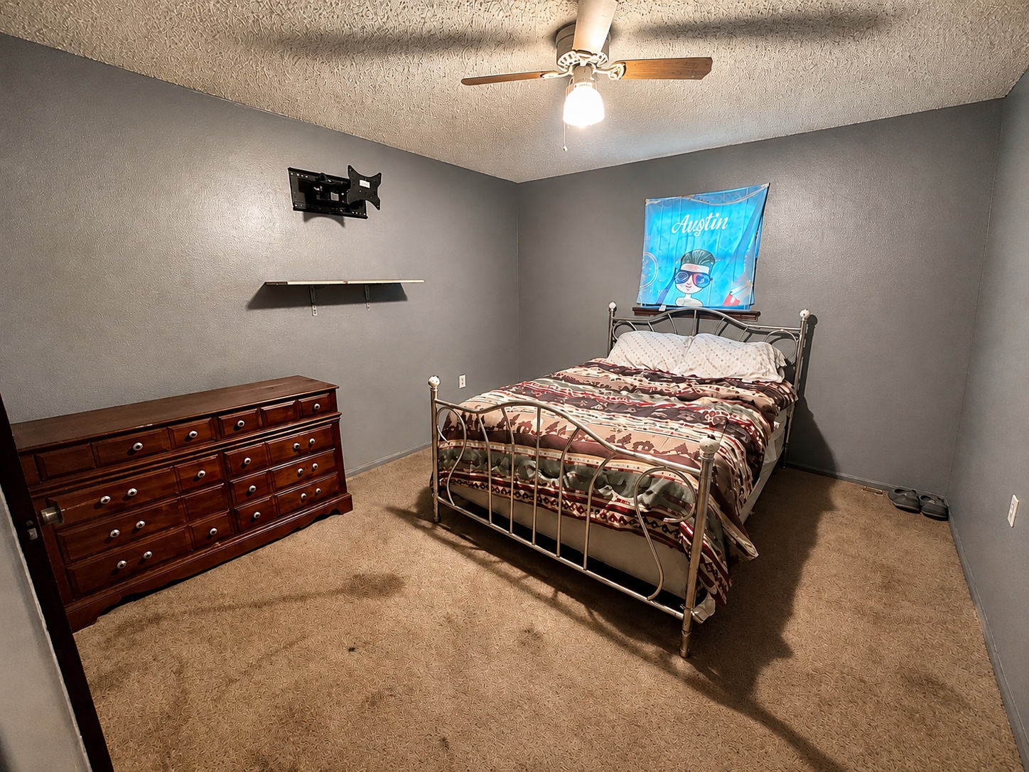 6350 Border Avenue Property Photo 8