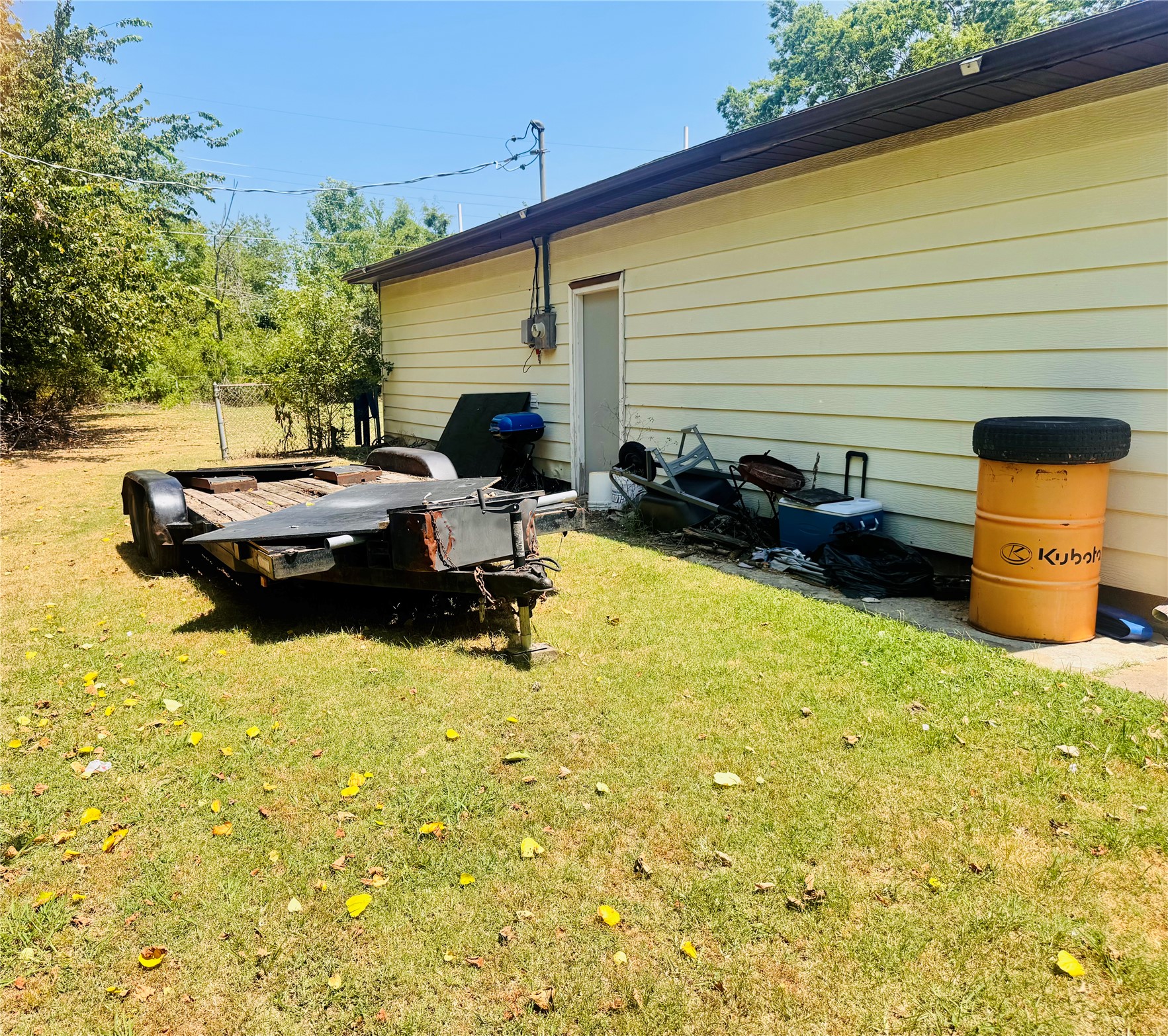 6350 Border Avenue Property Photo 17
