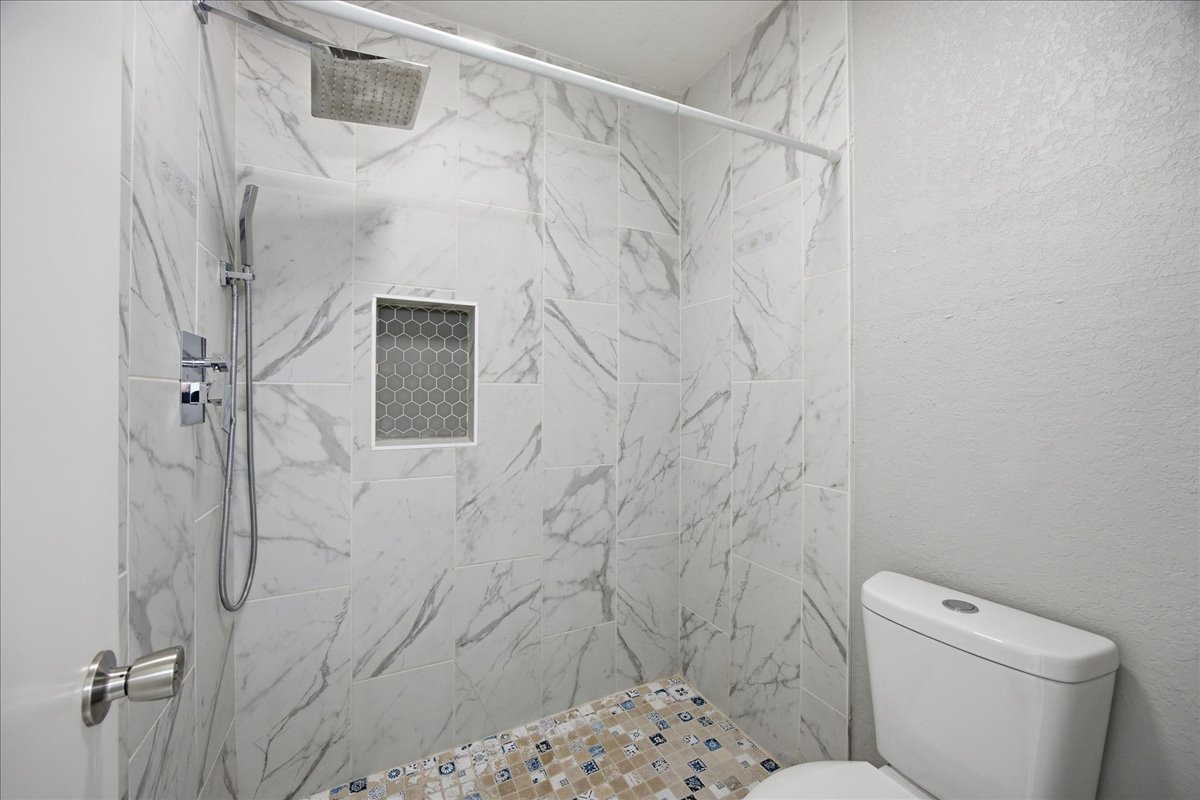 11033 E 66th Street Property Photo 35