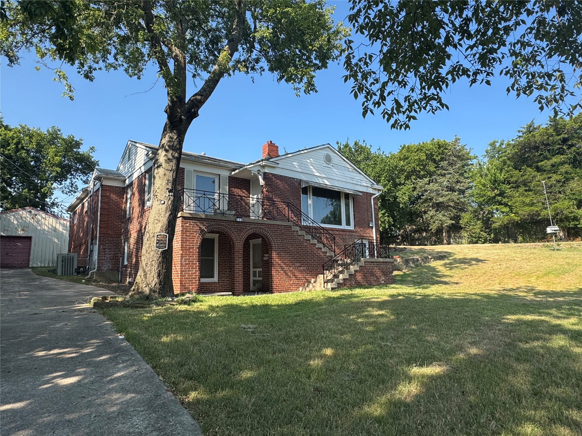508 E Jefferson Avenue Property Photo 1