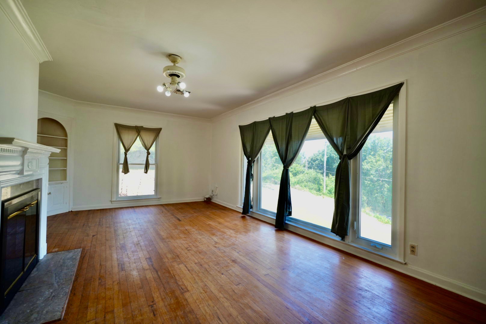 508 E Jefferson Avenue Property Photo 5