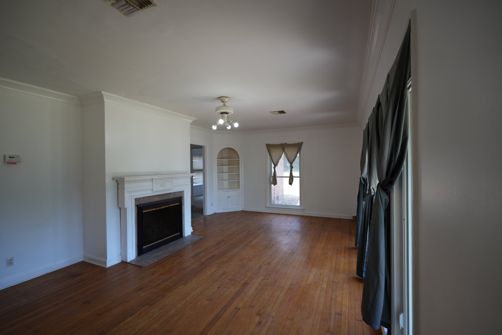 508 E Jefferson Avenue Property Photo 6