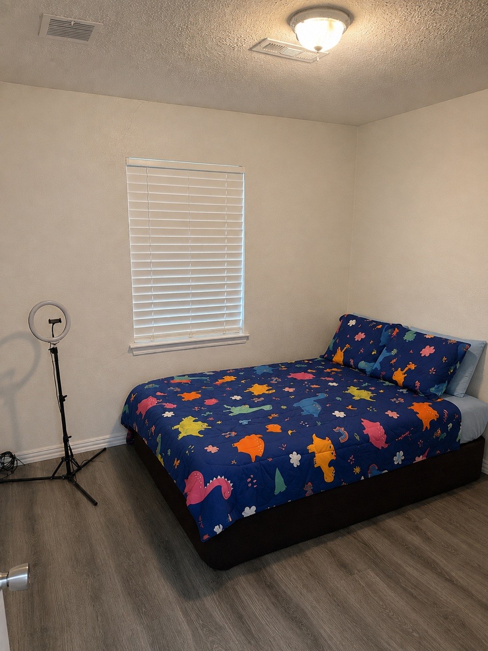 11851 E 62nd Place Property Photo 7