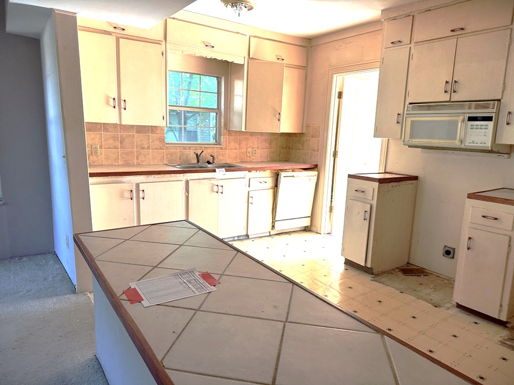 2139 N Kingston Place Property Photo 7