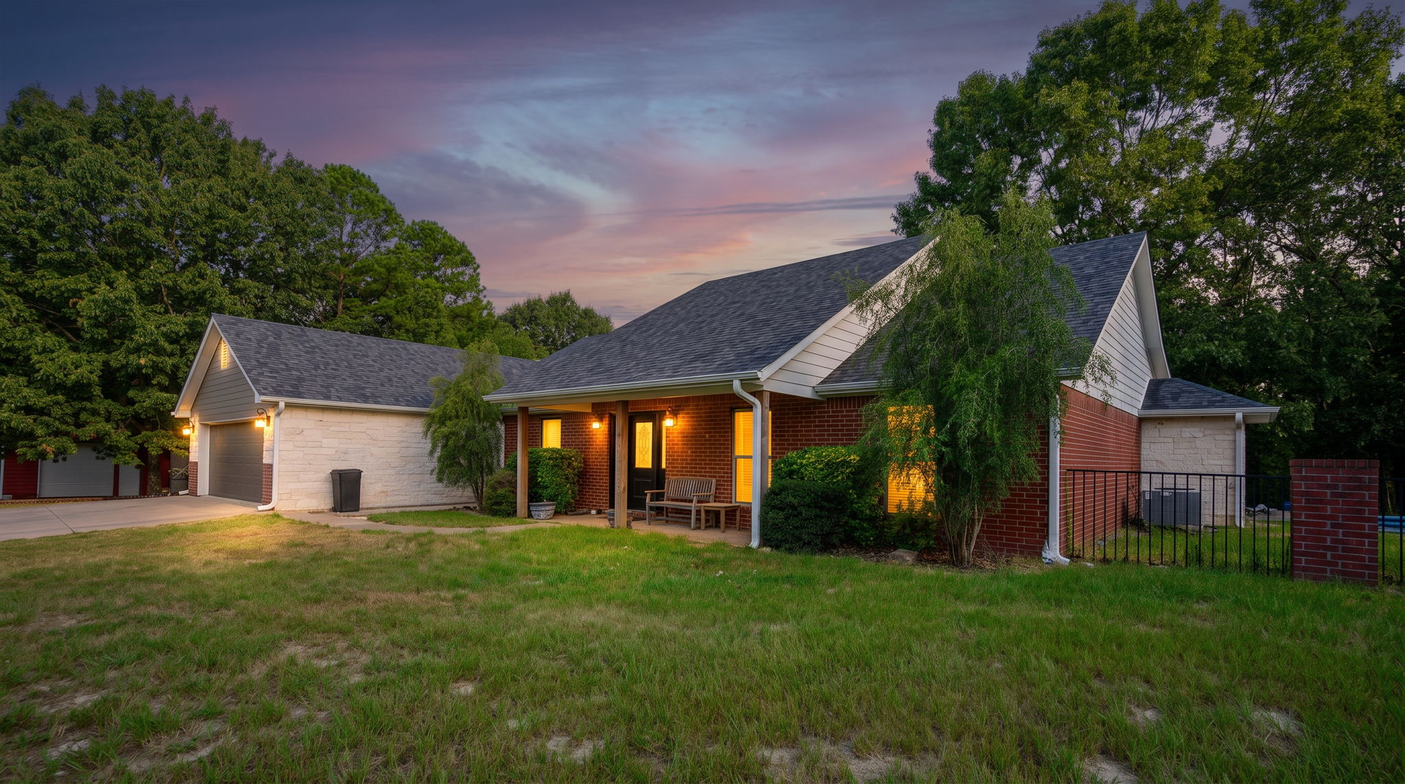 415203 Cornelius Road Property Photo 2