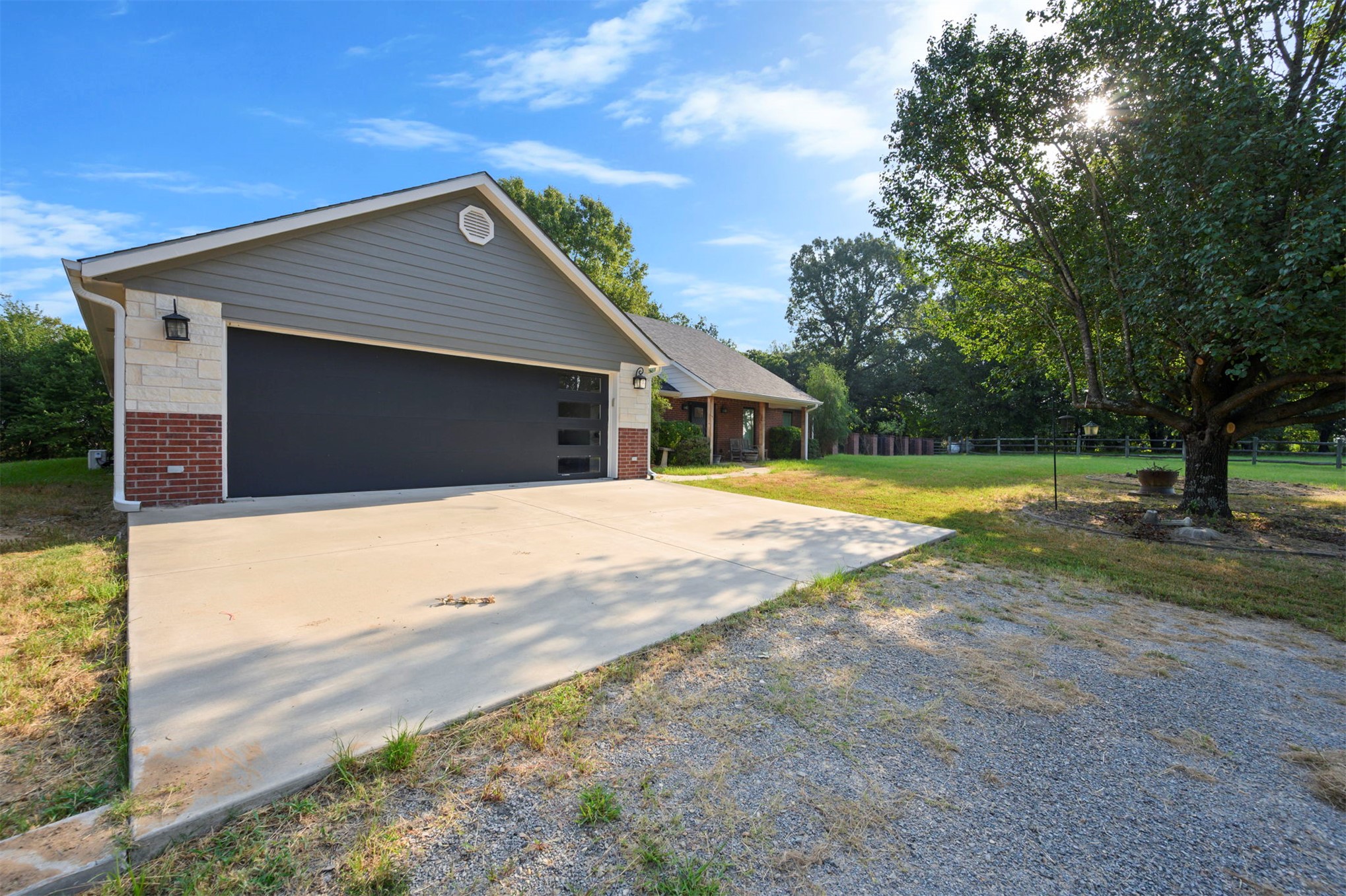 415203 Cornelius Road Property Photo 9