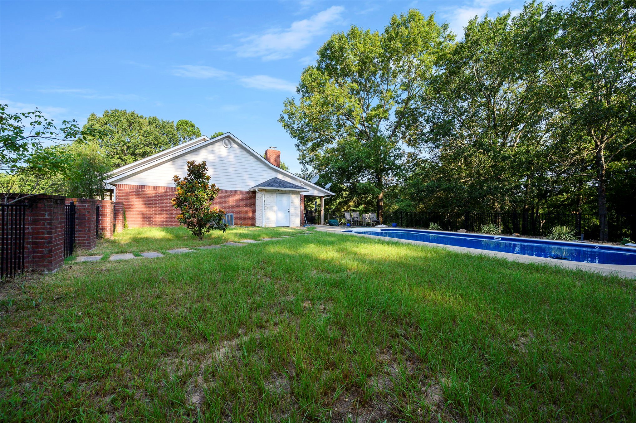 415203 Cornelius Road Property Photo 52