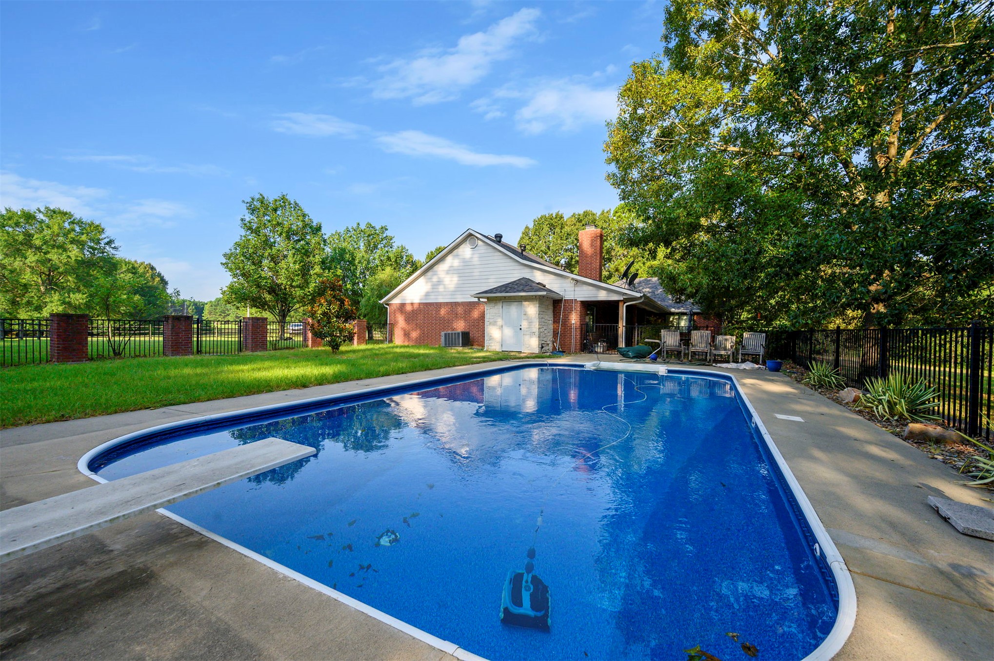 415203 Cornelius Road Property Photo 53