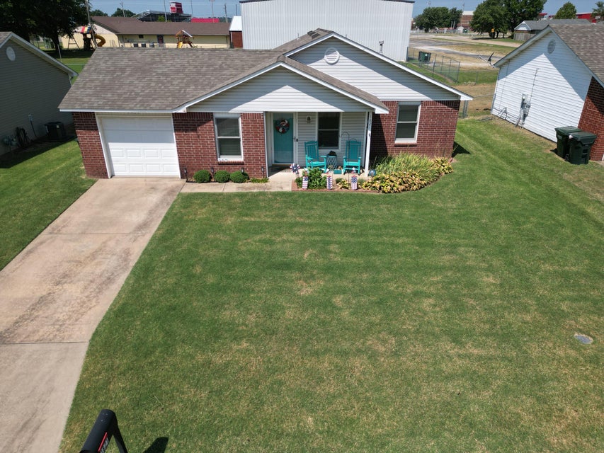 1821 Lexington Road Property Photo 25