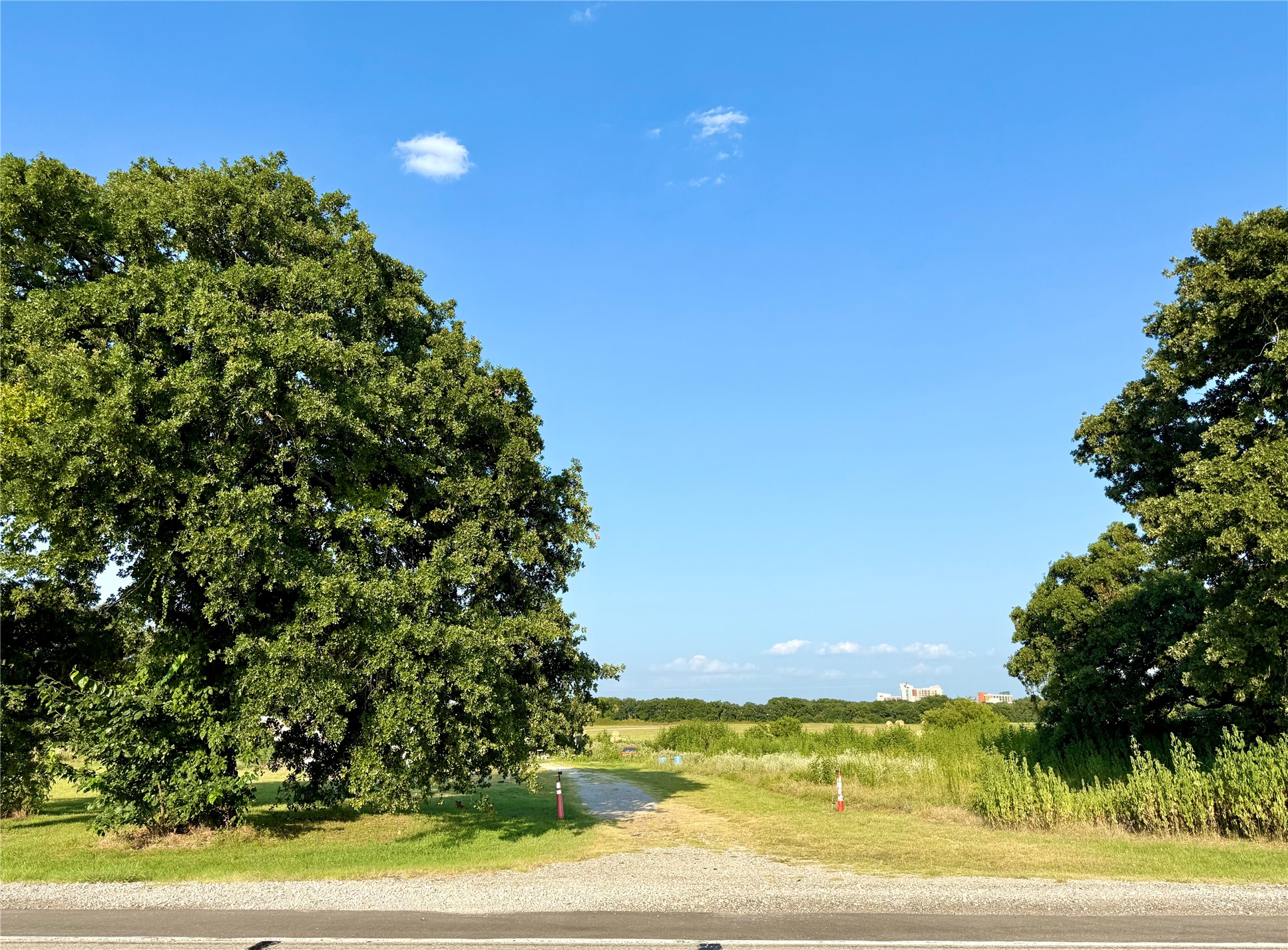21189 Highway 77 Highway Property Photo 1