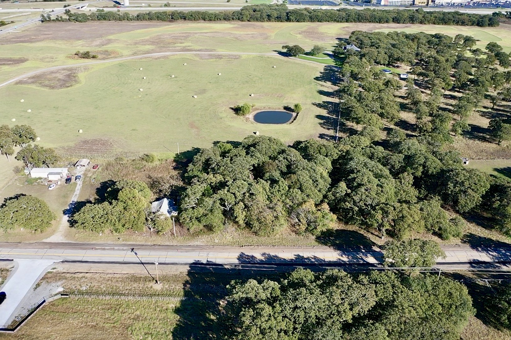21189 Highway 77 Highway Property Photo 3