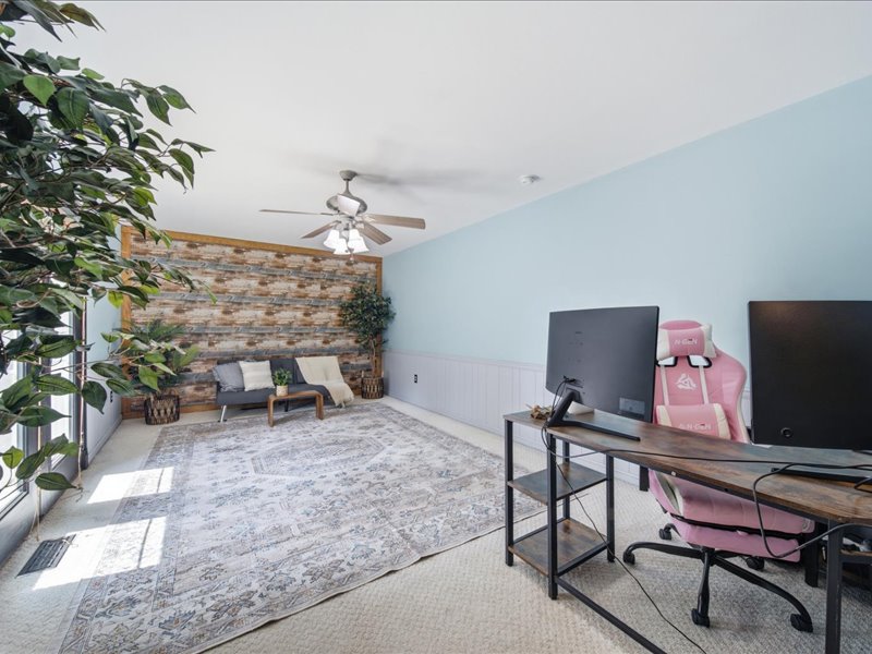 1905 Dunsinane Court Property Photo 14