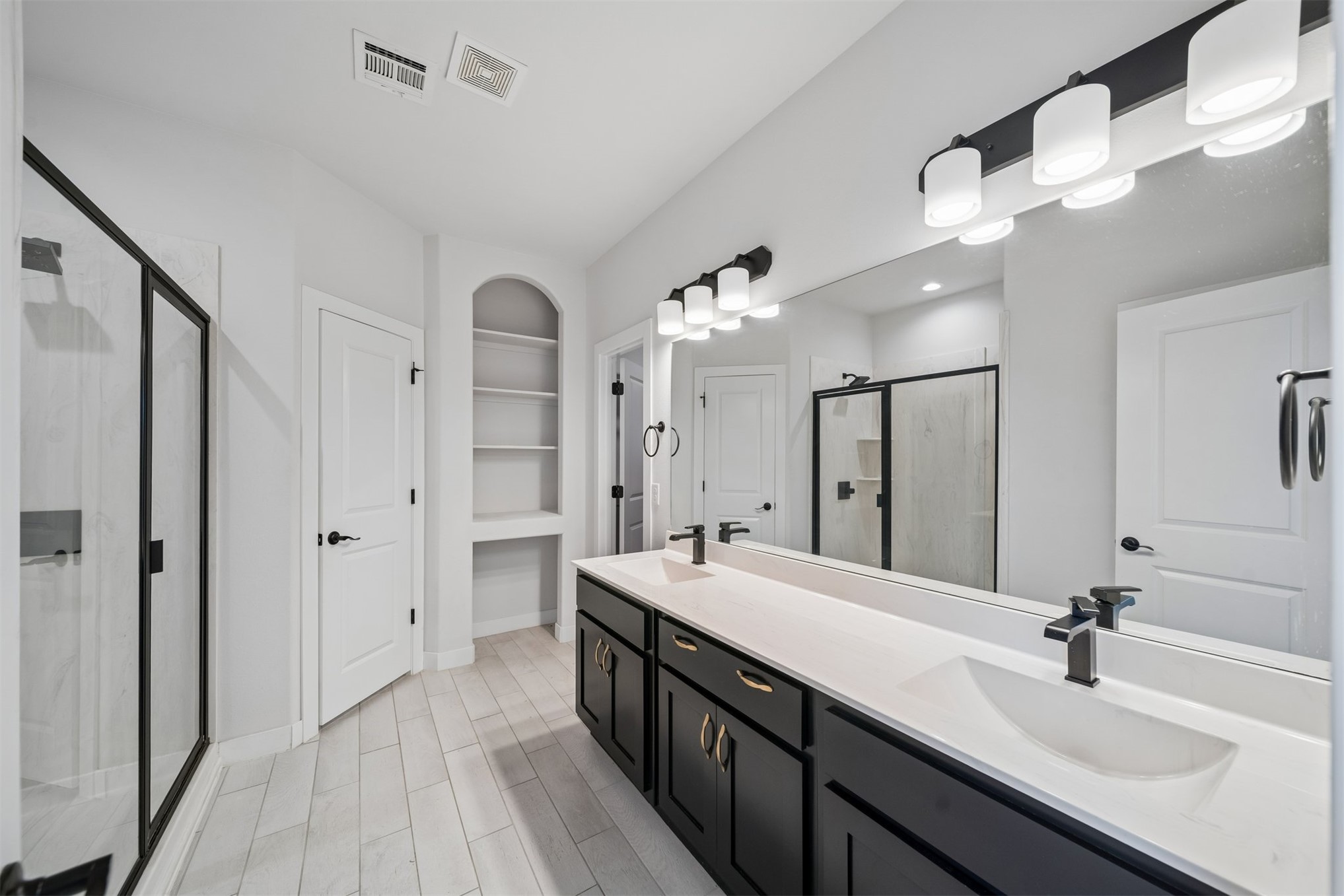 11806 N 131 East Avenue Property Photo 34