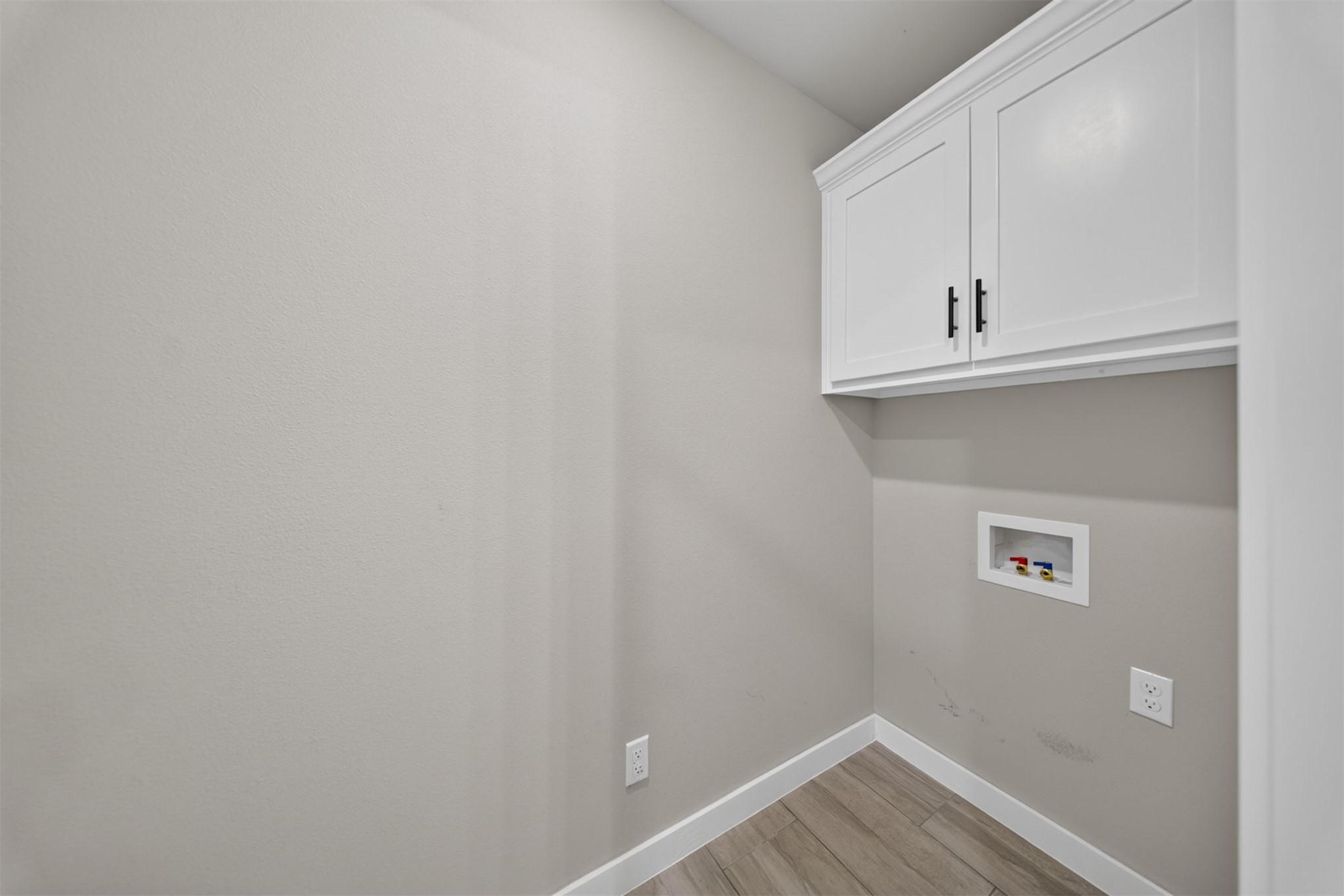 901 Park Street Property Photo 21