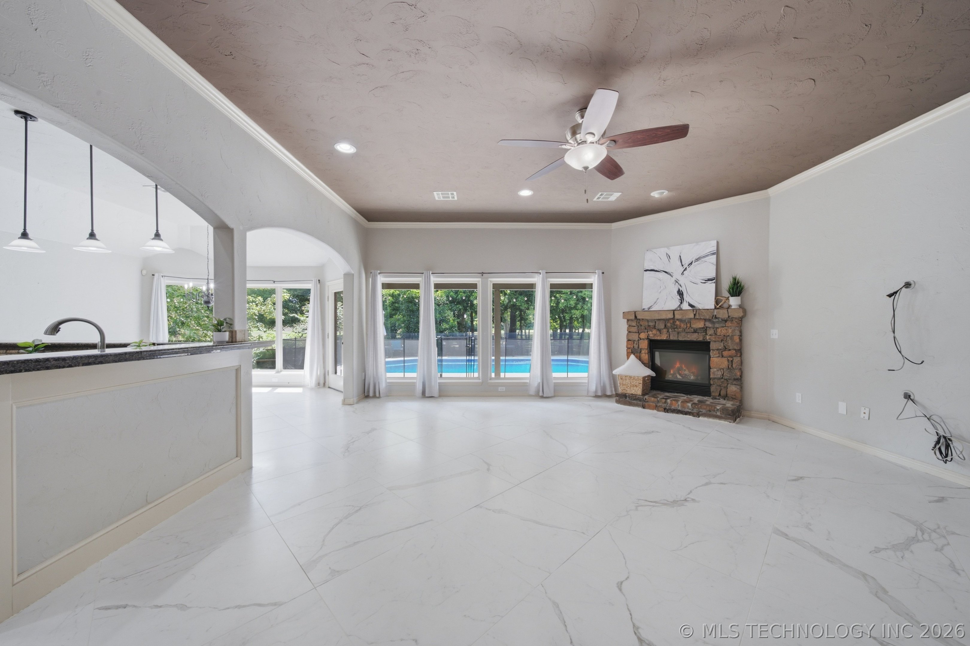26640 Duck Pond Lane Property Photo 6