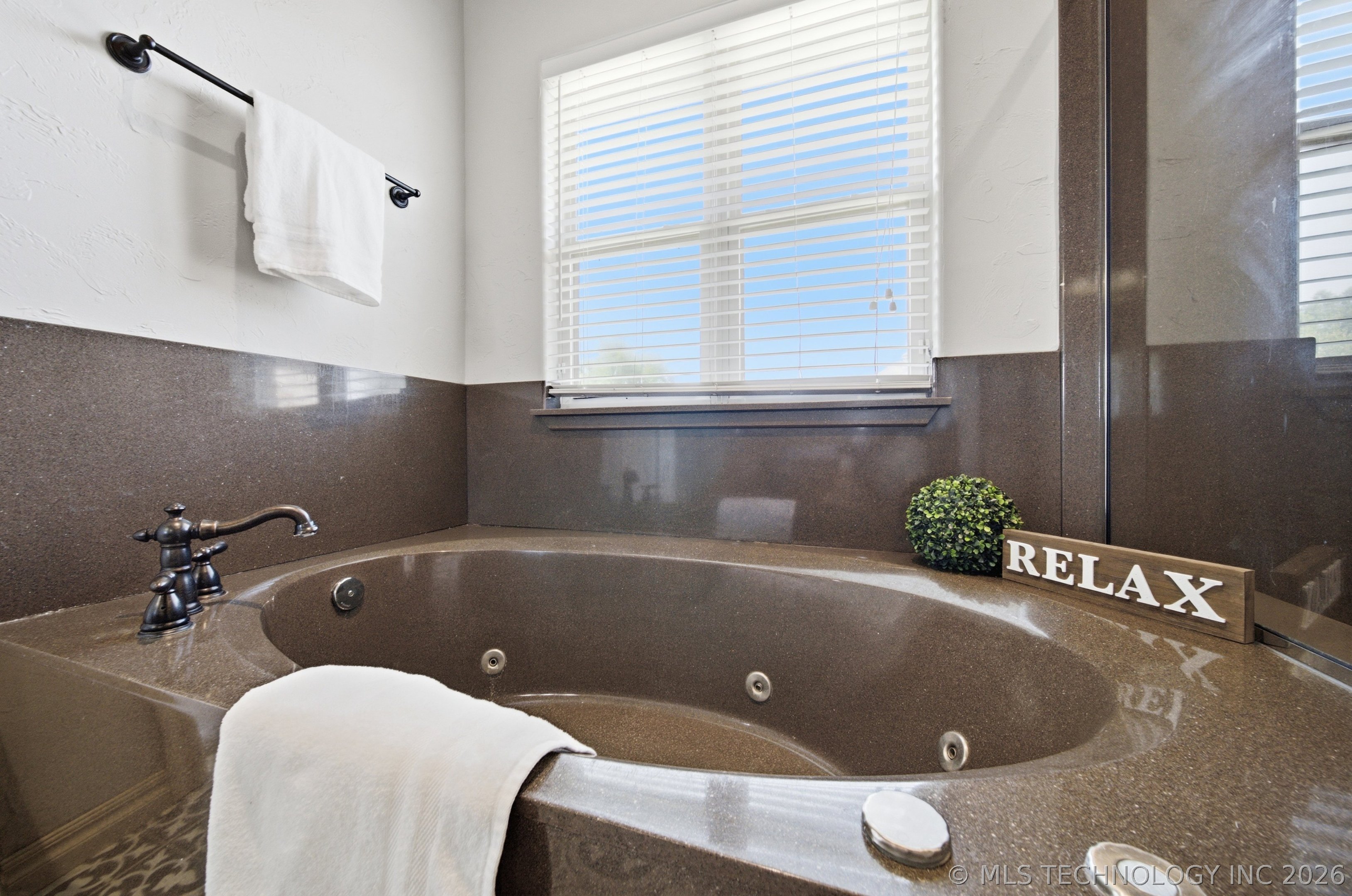 26640 Duck Pond Lane Property Photo 25