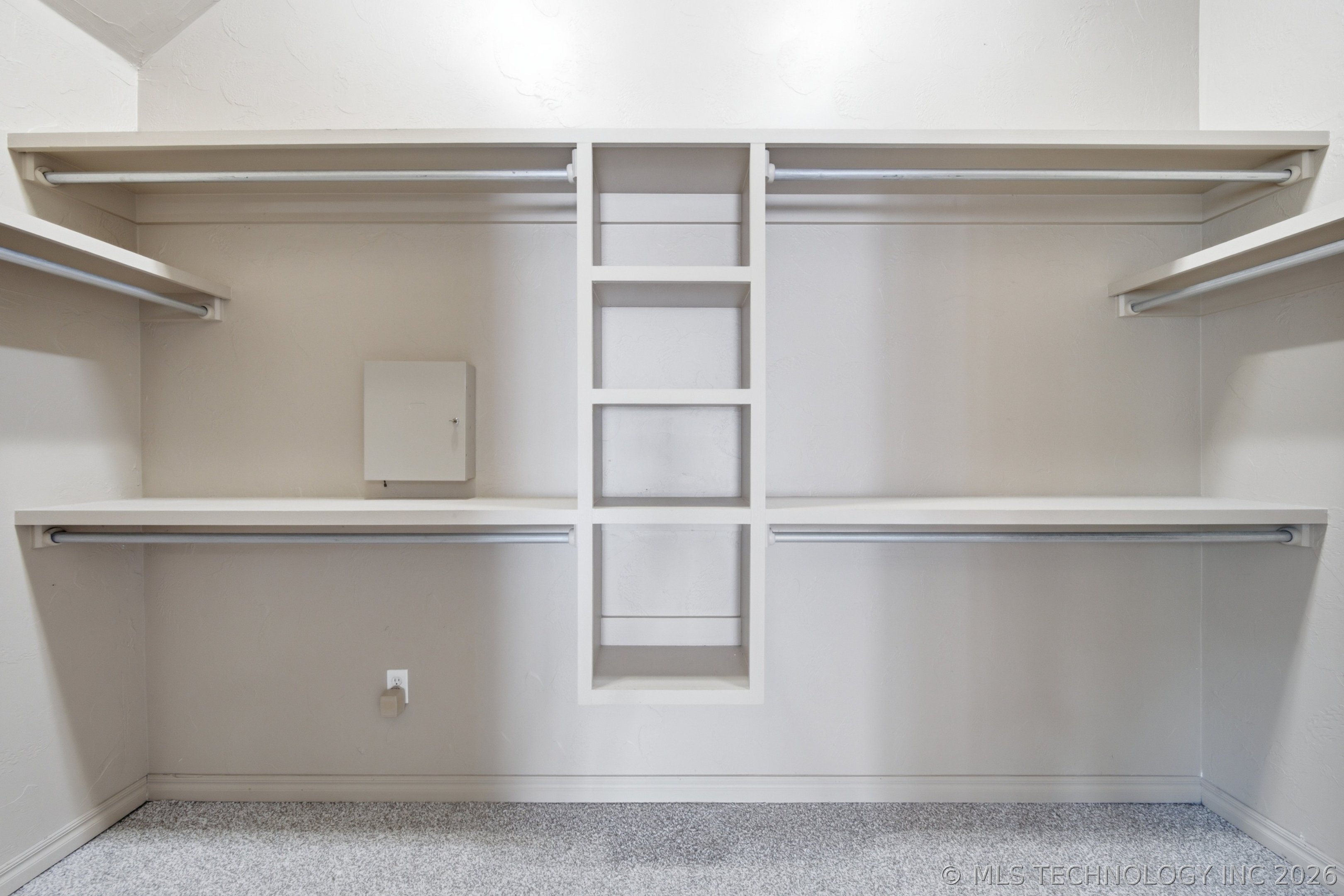 26640 Duck Pond Lane Property Photo 26