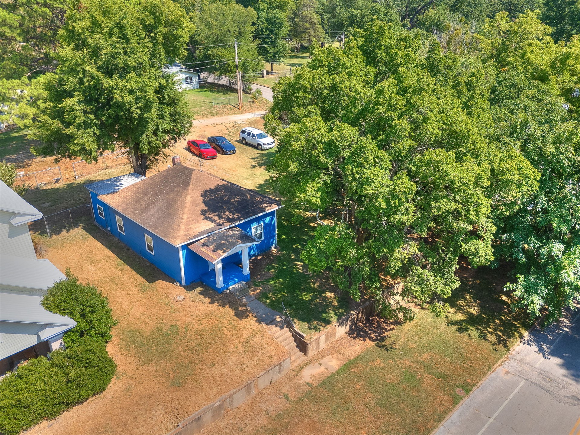 631 S Seminole Avenue Property Photo 32
