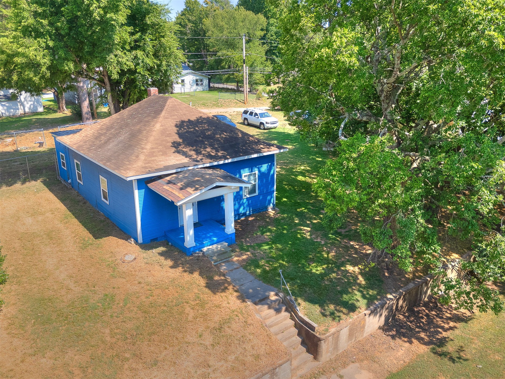 631 S Seminole Avenue Property Photo 33