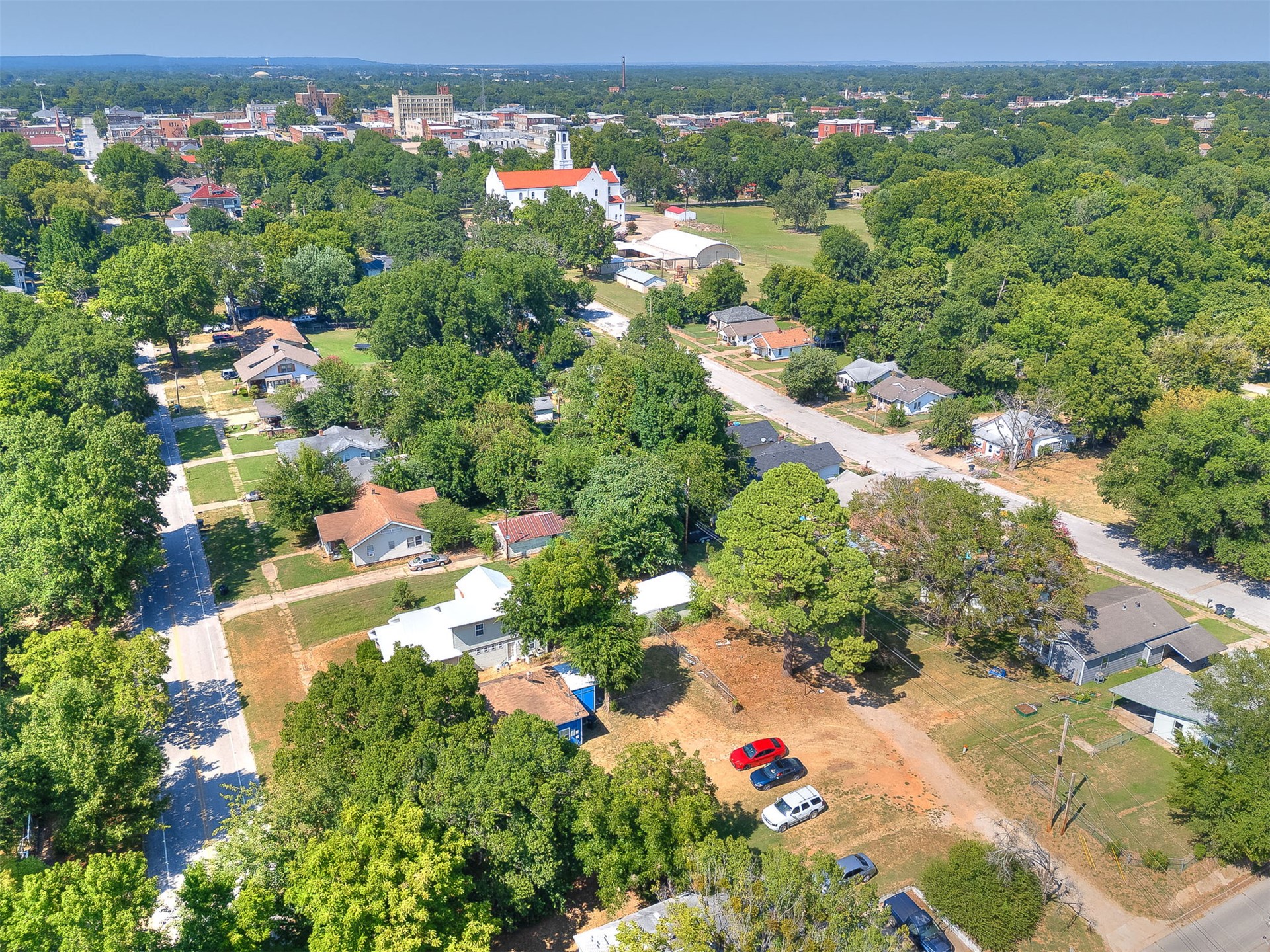 631 S Seminole Avenue Property Photo 41