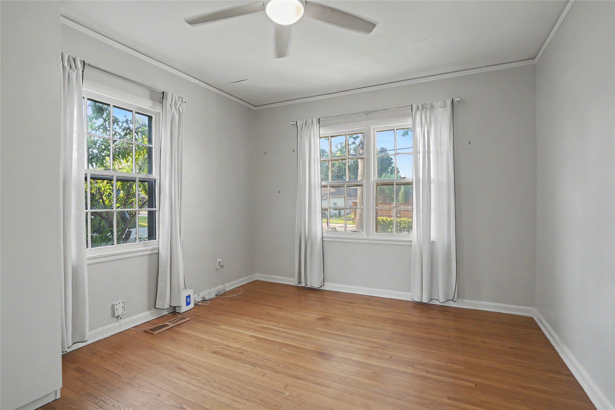 1603 E 36th Street Property Photo 14