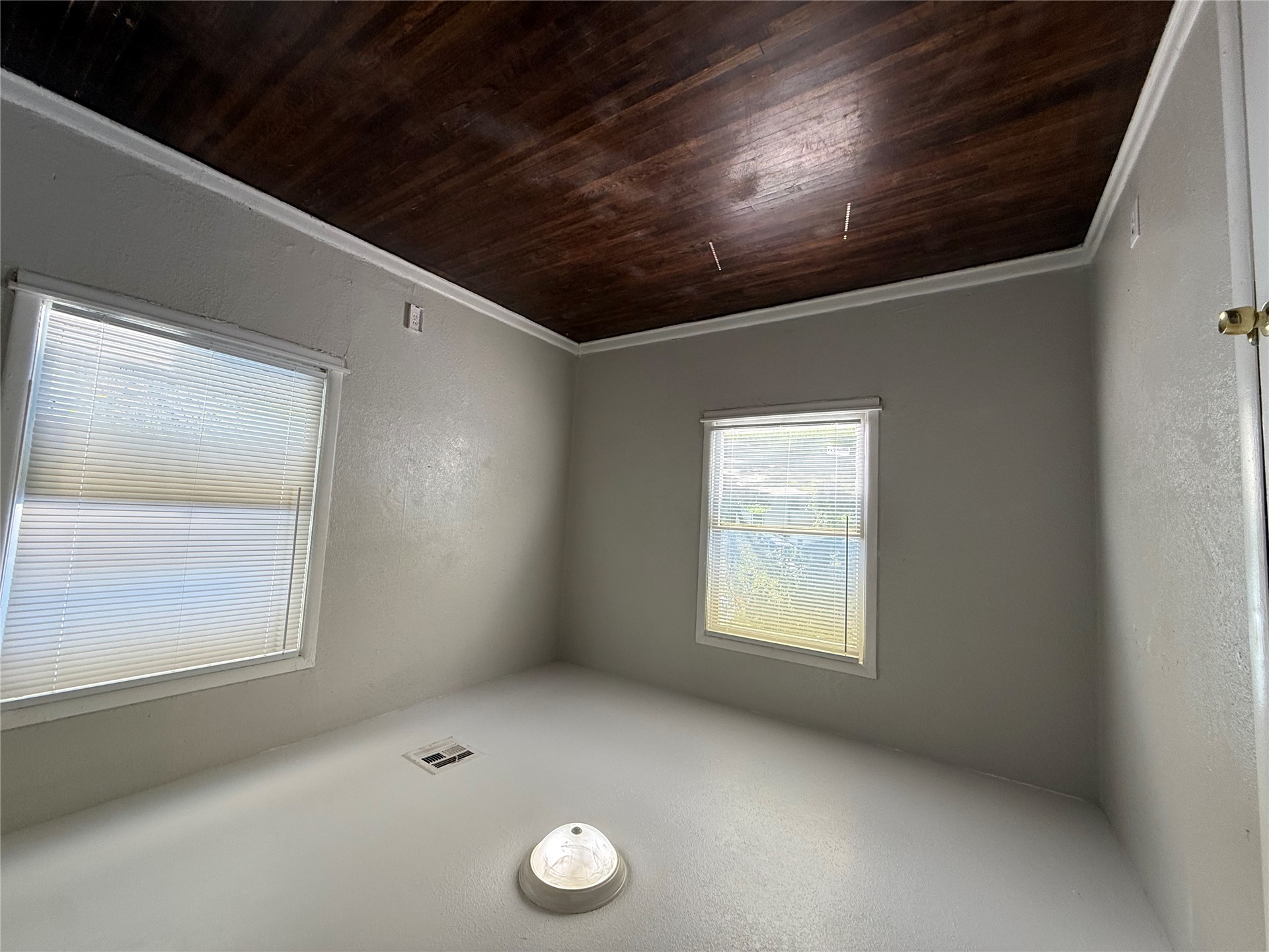 3158 N Lansing Place Property Photo 11