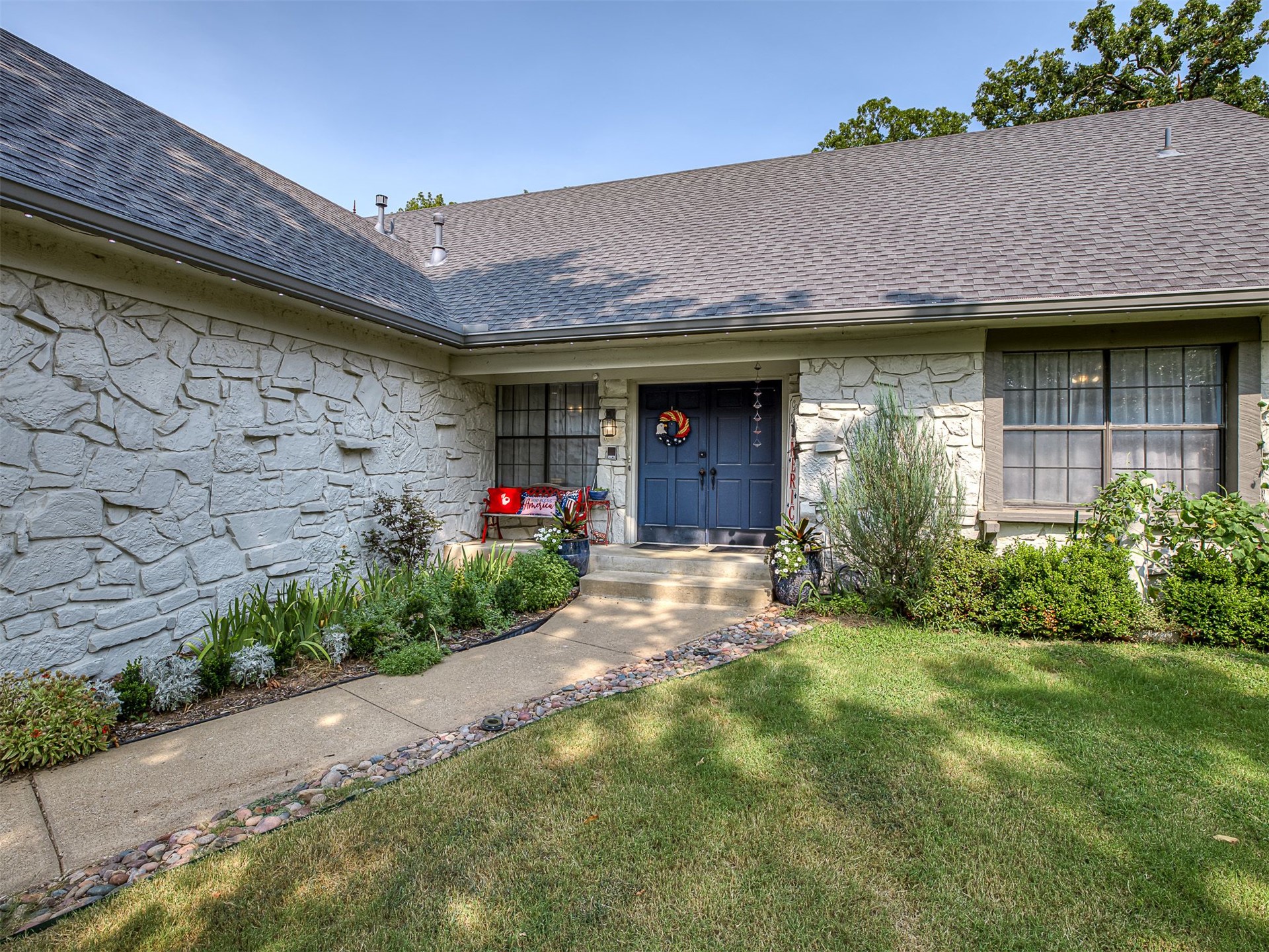 3121 Bahama Drive Property Photo 2
