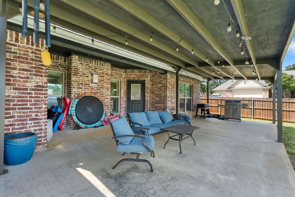 102 Bunker Drive Property Photo 8