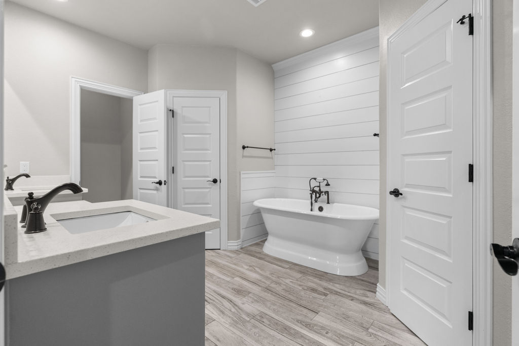 102 Bunker Drive Property Photo 31