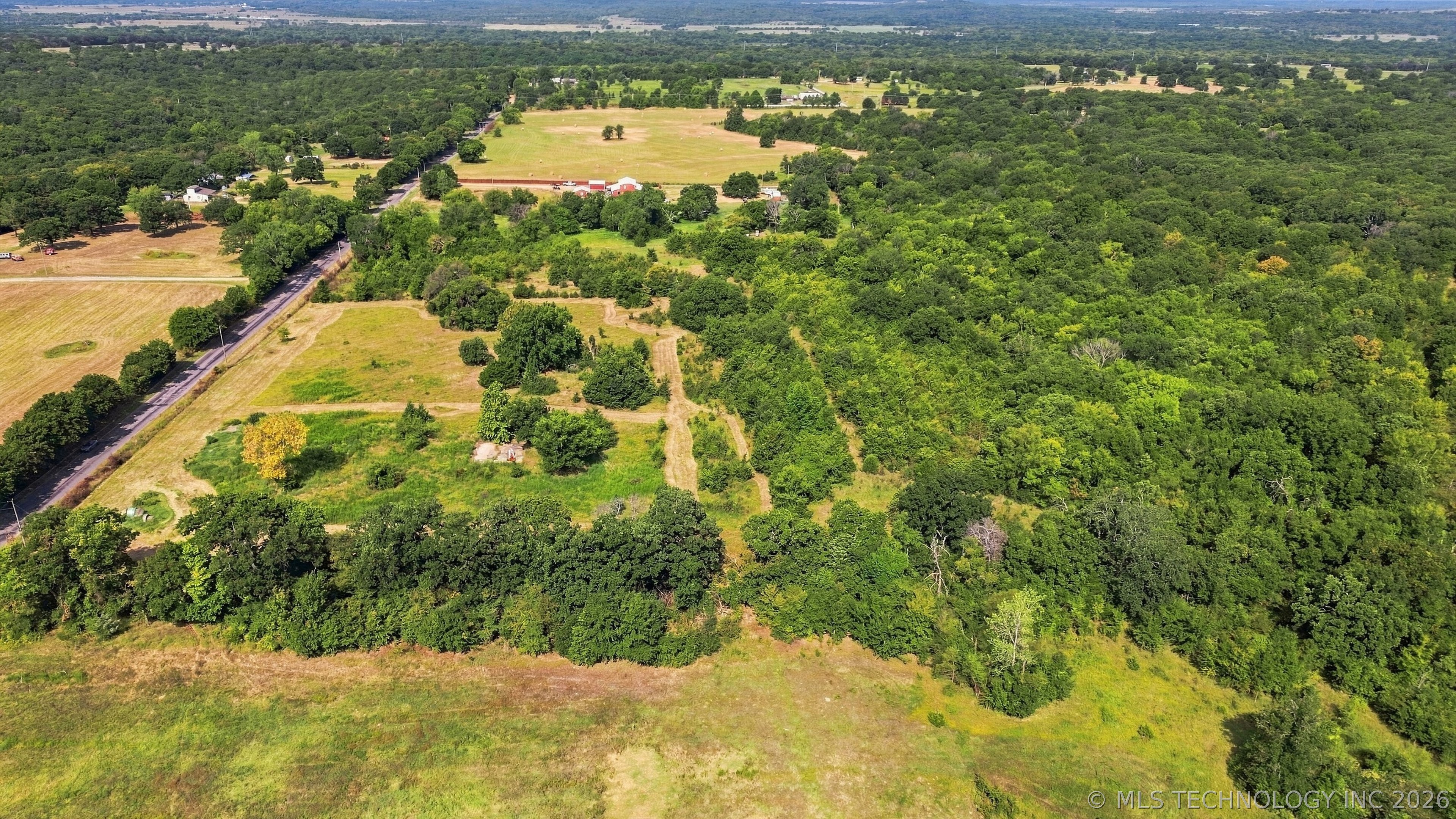 Hedge Road Property Photo 9