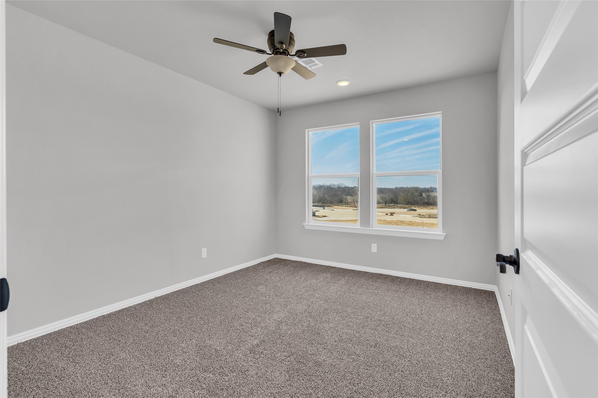 1913 Topaz Road Property Photo 17