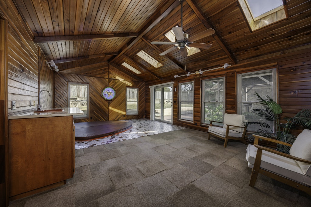 2918 Longridge Lane Property Photo 35