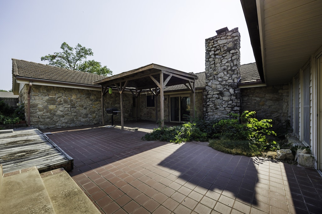 2918 Longridge Lane Property Photo 41