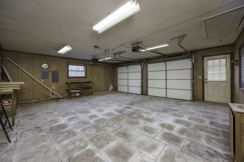 2918 Longridge Lane Property Photo 51