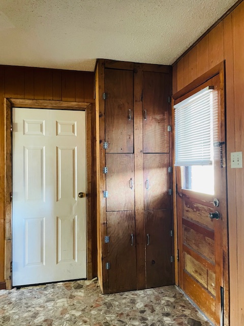 102 N Collins Street Property Photo 22