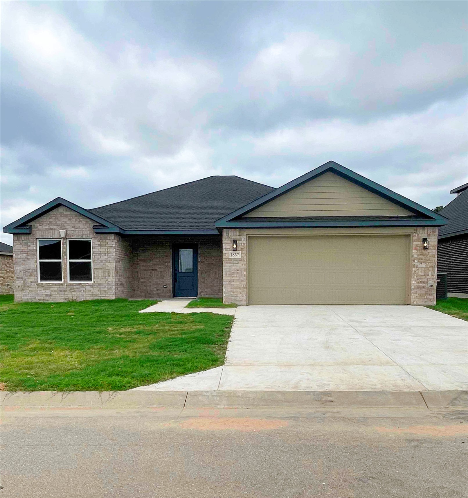 1857 Topaz Road Property Photo 1