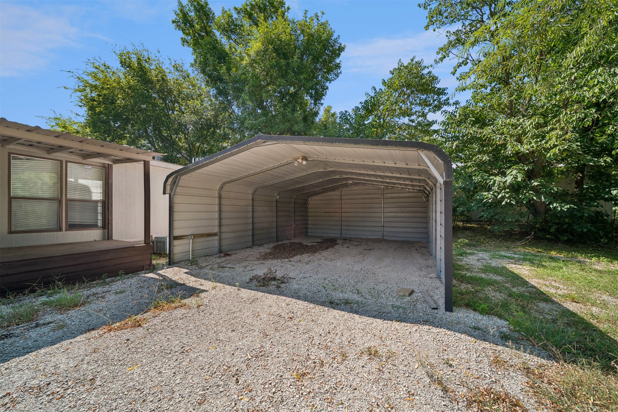 5952 N Rockford Avenue Property Photo 19