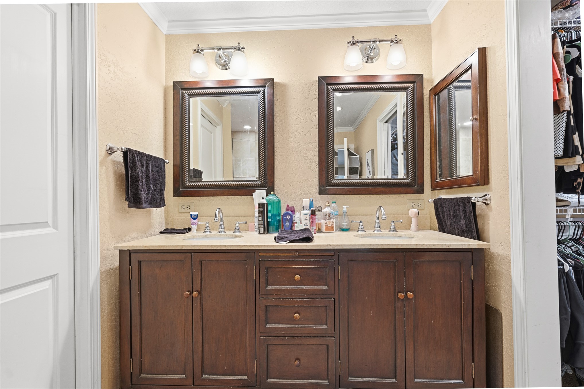 1409 Oakridge Road Property Photo 23