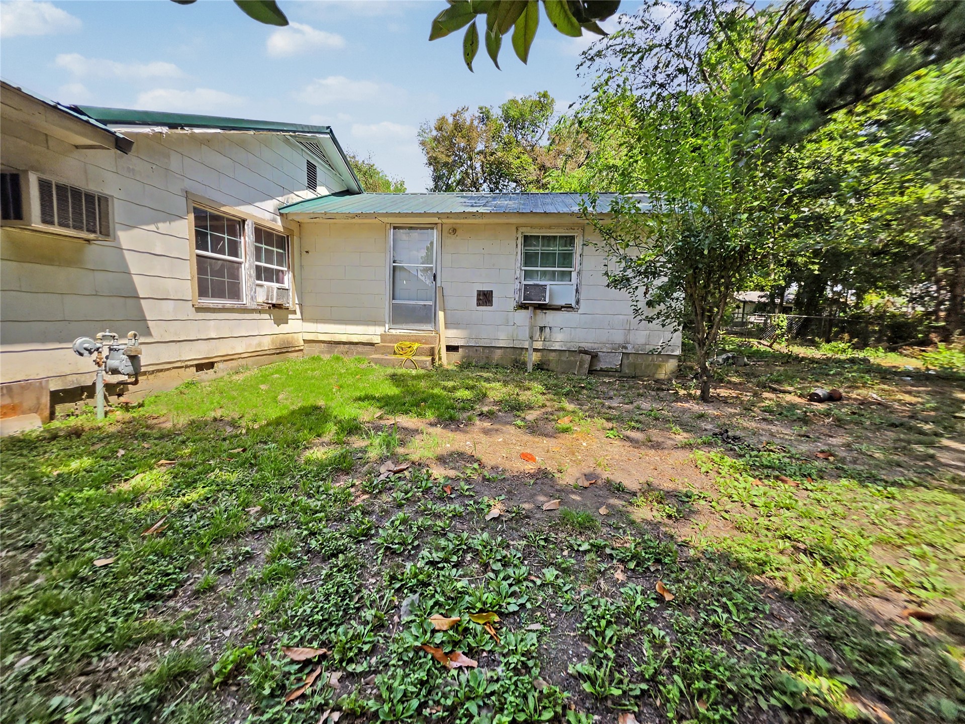 233 North Street Property Photo 33