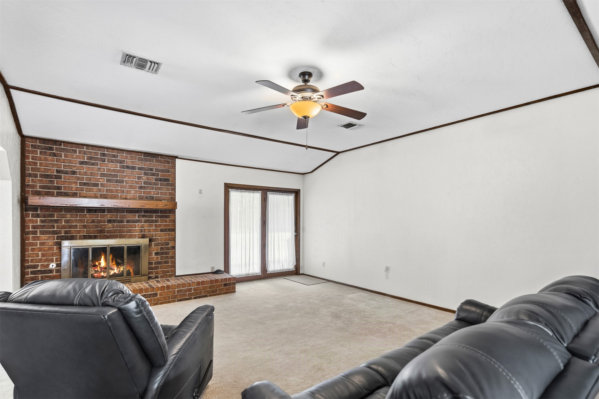55 Cherry Property Photo 4